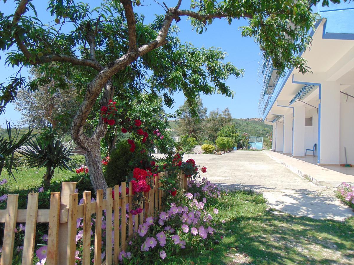 Residence Jazoj Vlorë Exterior foto